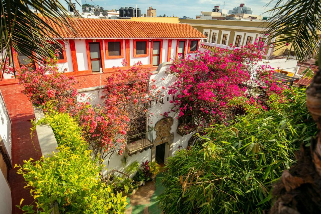 Villa Serena Centro Historico Масатлан Экстерьер фото
